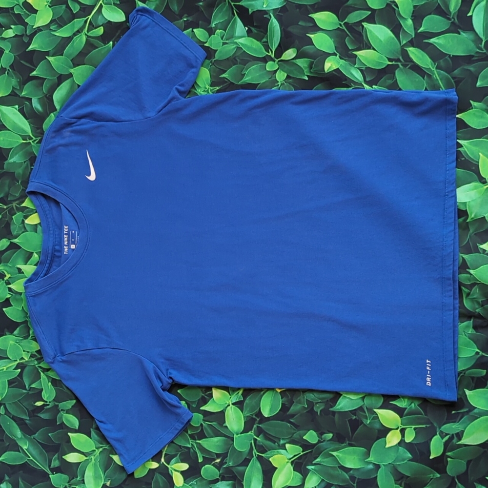 Men's Blue Medium Nike T-Shirt; Athletic Cut, Dri-Fit, Casual